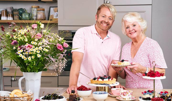 Produktbild Backen mit Ross Antony und Mama Vivien (Deutsch, Ross, Antony, 2024)