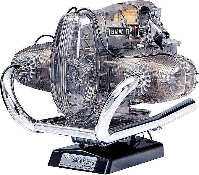 Actual product image Franzis BMW 90 Boxermotor