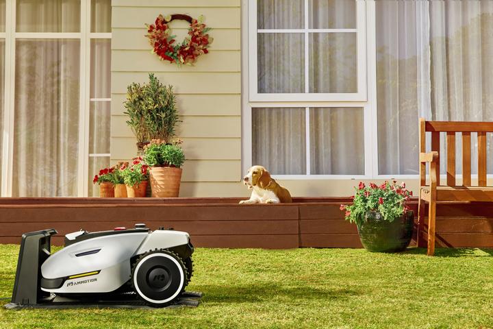 Actual product image Mammotion YUKA 2000 (2000 m²)