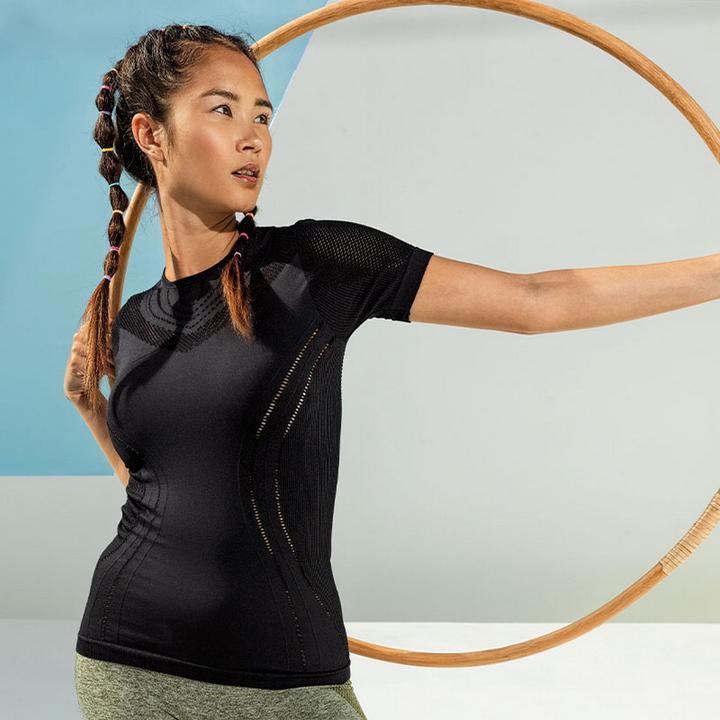Actual product image Tri Dri Sports Top Seamless (S)