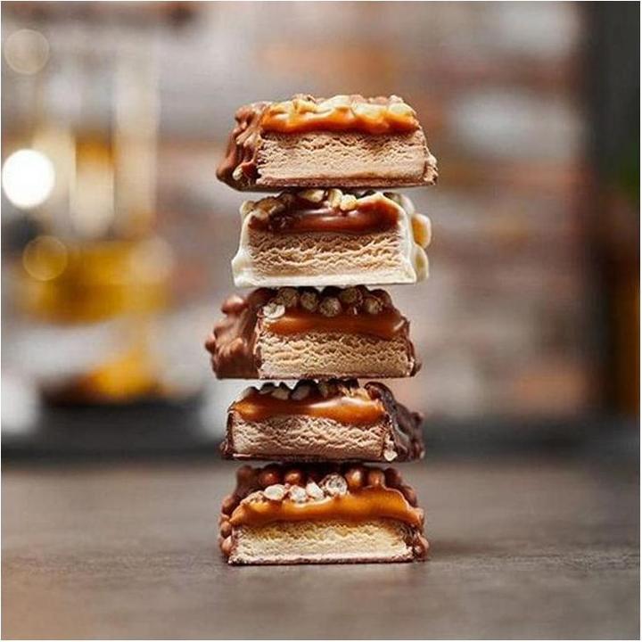 Produktbild Foodspring Protein Bar Extra Chocolate (Schokolade, 12 Stk., 380 g)