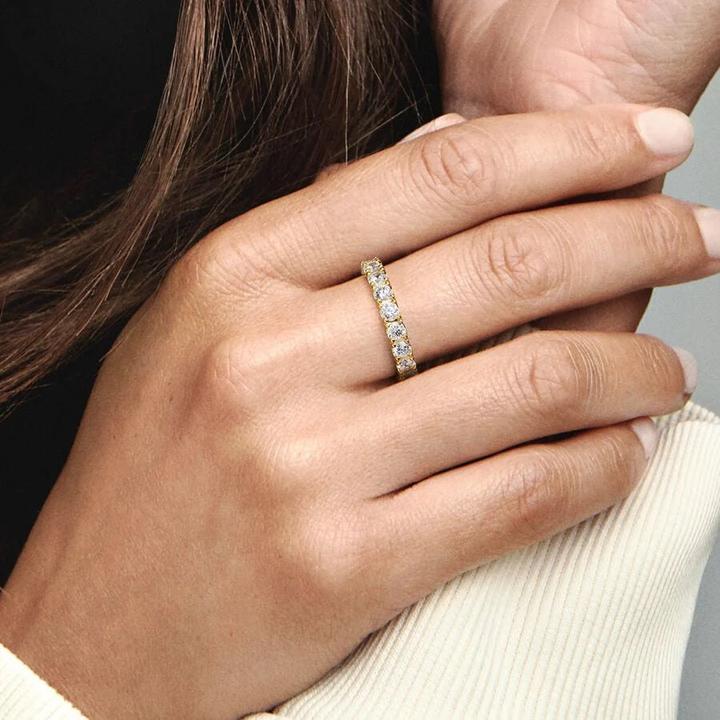 Produktbild Pandora Sparkling Row Eternity Ring (56)