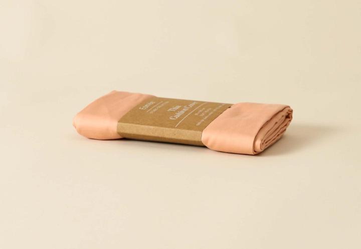 Esmée Thia Soft Peach, 65 x 100 cm (Copricuscino, 65 x 100 cm)