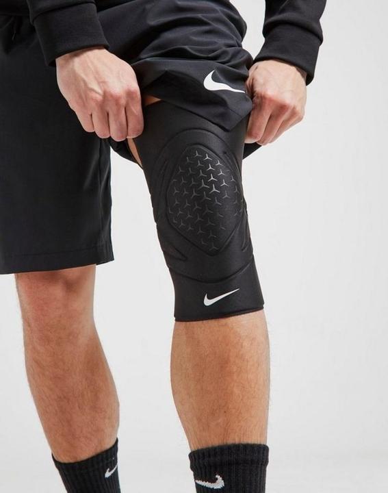 Image du produit Nike - Genouillère de compression PRO CLOSED PATELLA 3.0 - Adulte (XL)