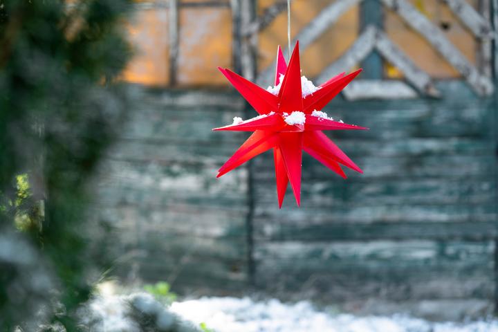 Produktbild Novaliv Weihnachtsstern Dekostern | 40cm ROT | Innen und Aussen |für Glühbirne E14 Gewinde mit