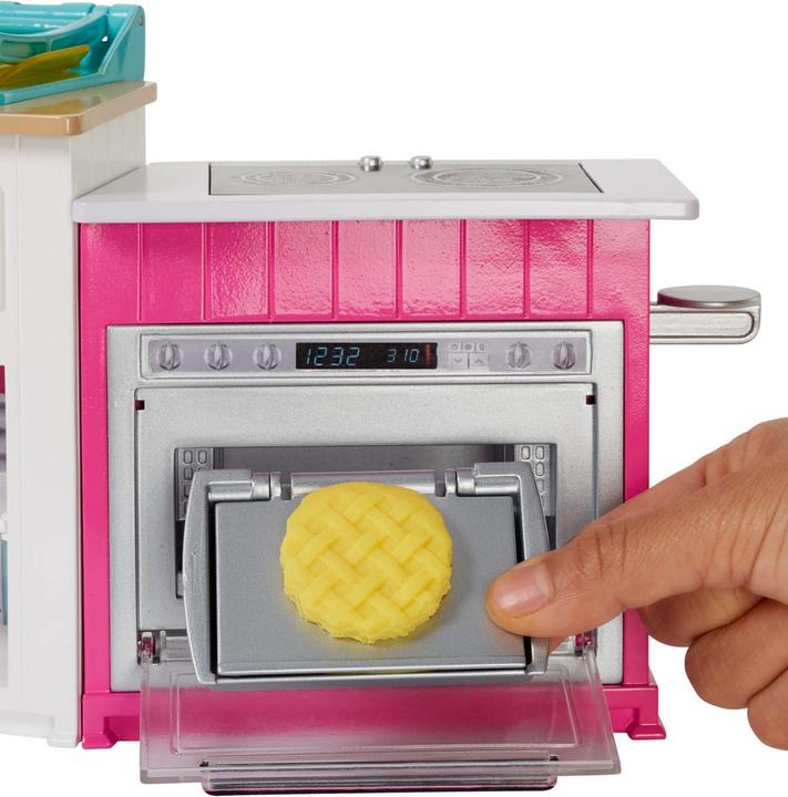 Actual product image Barbie Deluxe kitchen play set & doll