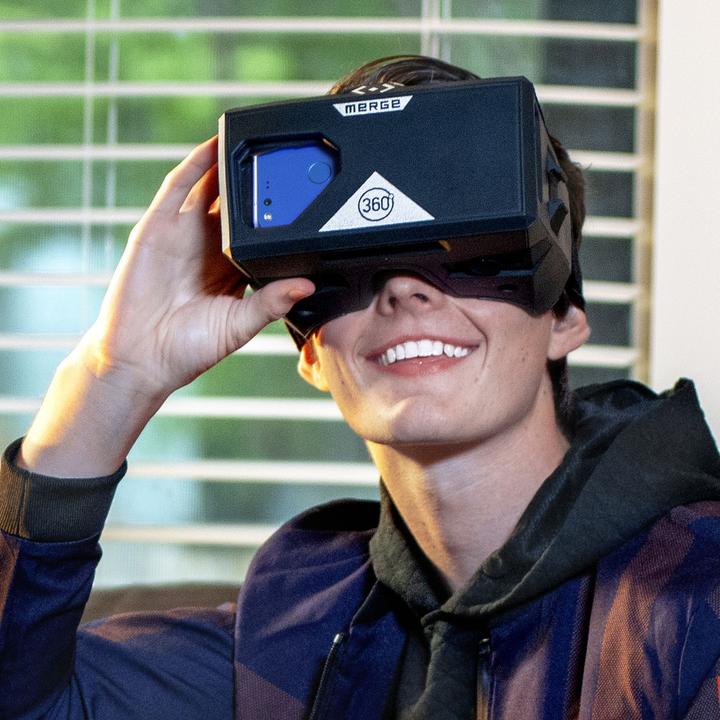 Produktbild Merge VR headset