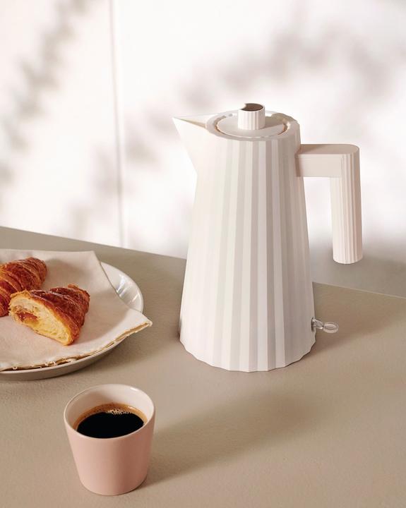 Actual product image Alessi Plissé Kettle (1 l, EU plug)