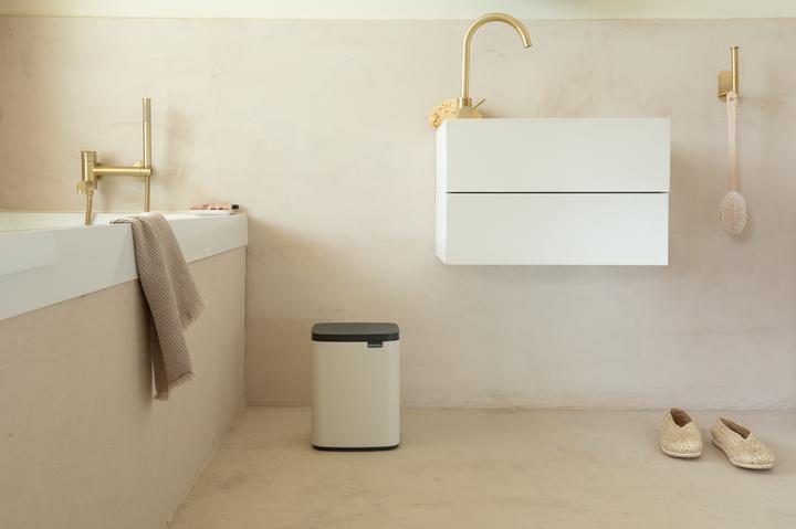 Actual product image Brabantia Bo Waste Bin (7 l)