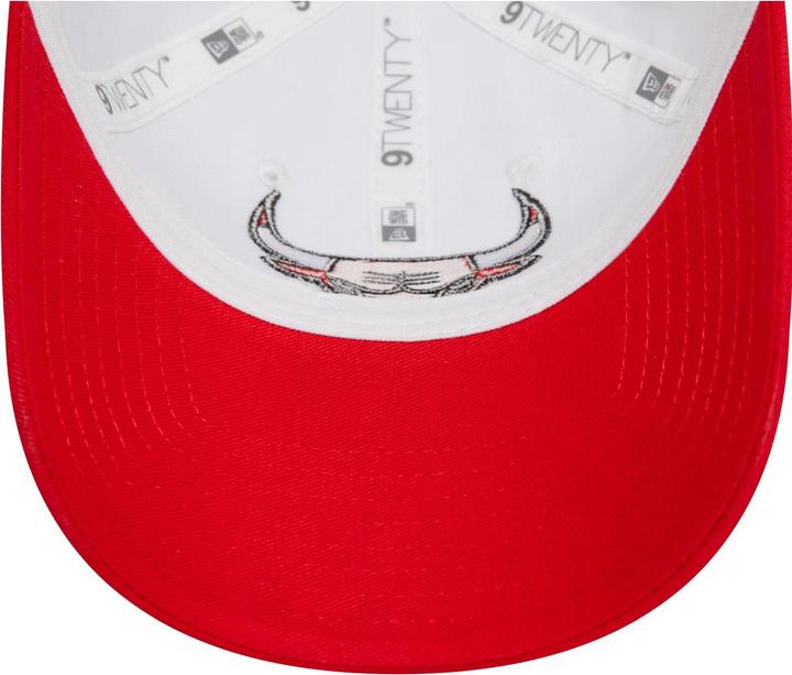 Produktbild New Era 9Twenty Strapback Damen Cap - Chicago Bulls