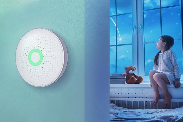 Actual product image Airthings Wave Radon