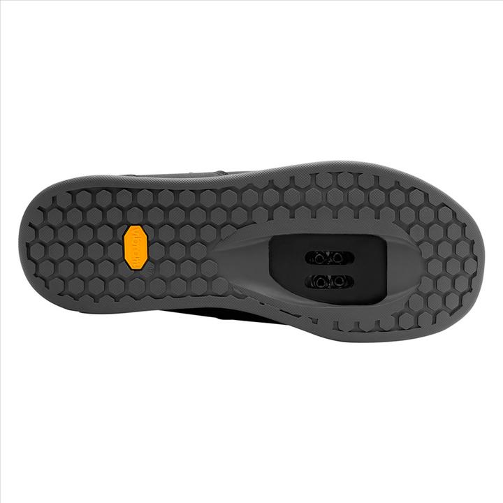 Actual product image Giro Chamber II (45)