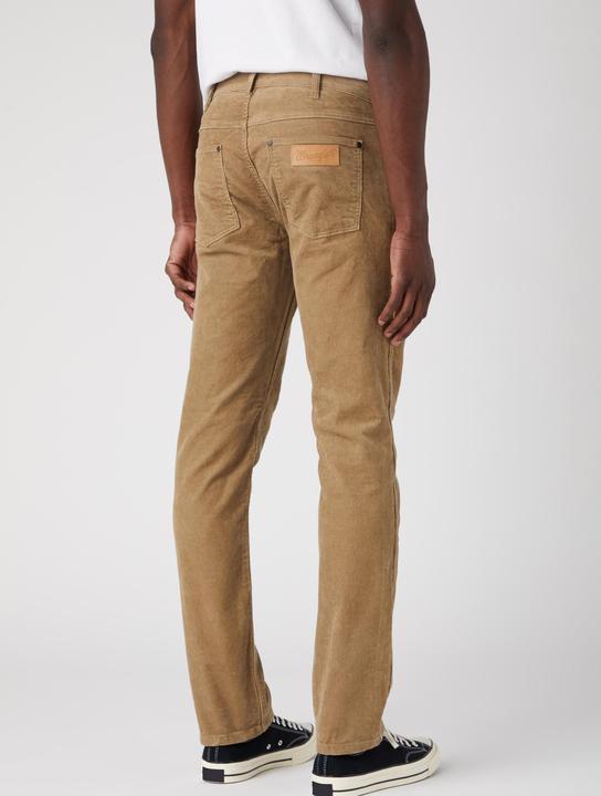 Actual product image Wrangler Greensboro (New Arizona) Cord Pant Straight Fit Lea (W36/L34)