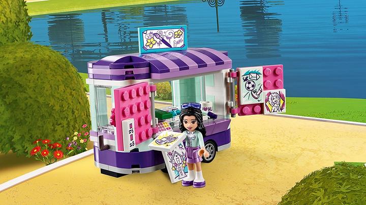 Actual product image LEGO Emma's rolling art kiosk (41332, LEGO Friends)