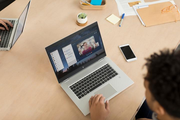 Produktbild HP EliteBook 1050 G1 (15.60", Intel Core i7-8750H, 16 GB, 512 GB, CH)
