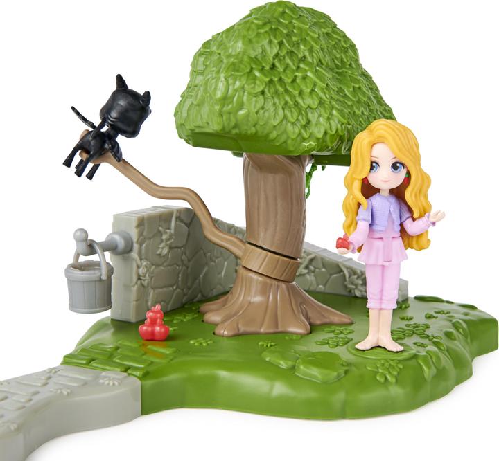 Actual product image Spin Master Harry Potter Care of Magical Creatures