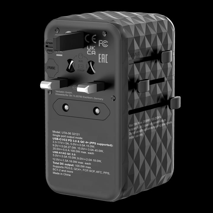 Actual product image Verbatim Universal travel adapter