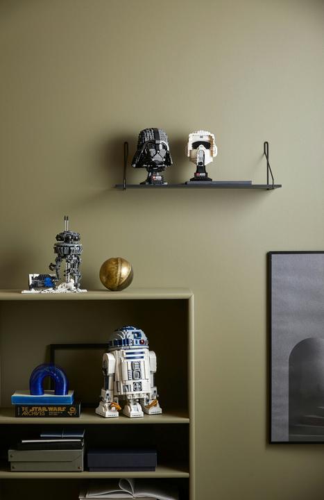 Actual product image LEGO Star Wars R2-D2 (75308) (75308, LEGO Rare Sets, LEGO Star Wars)