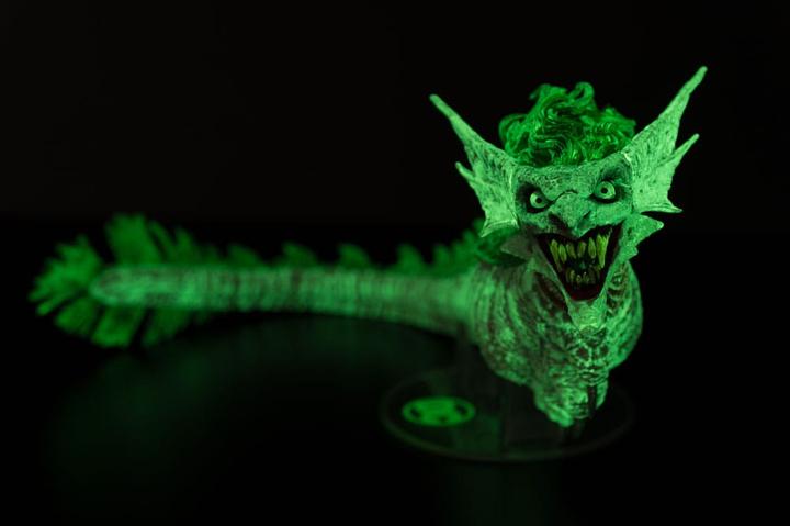 Image du produit McFarlane Dark Nights : Metal DC Multiverse Action Figure The Joker Dragon Glow in the Dark Edition (Gold