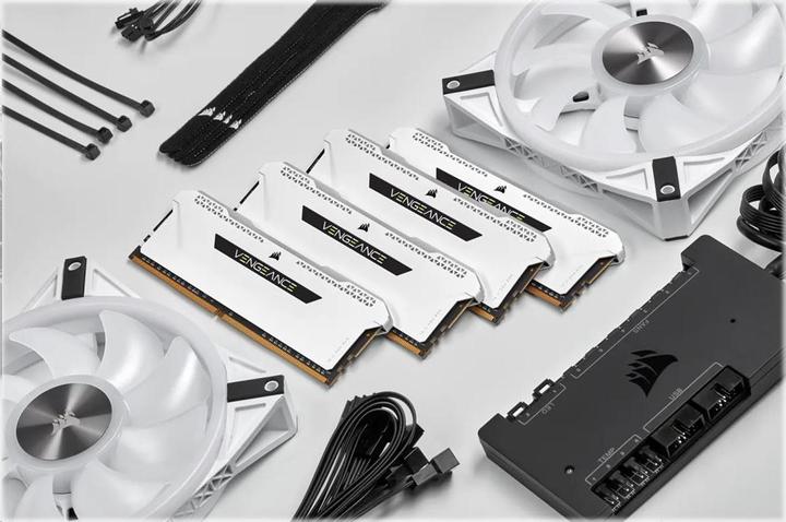Immagine prodotto Corsair Vengeance RGB Pro SL (2 x 8GB, 3600 MHz, DDR4-RAM, DIMM)