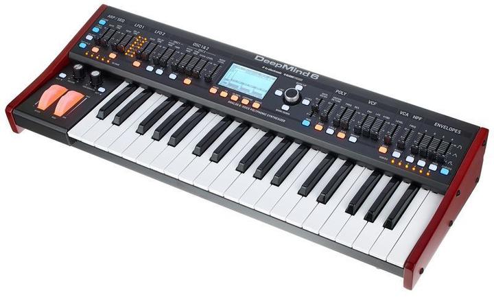 Produktbild Behringer Deepmind 6