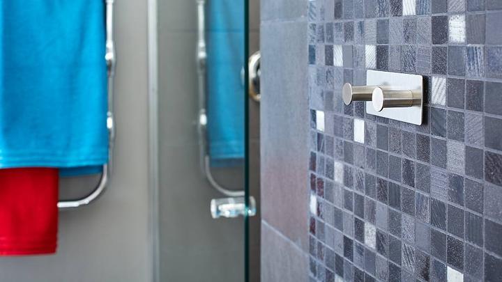 Actual product image tesa Powerbutton Double Hook Classic