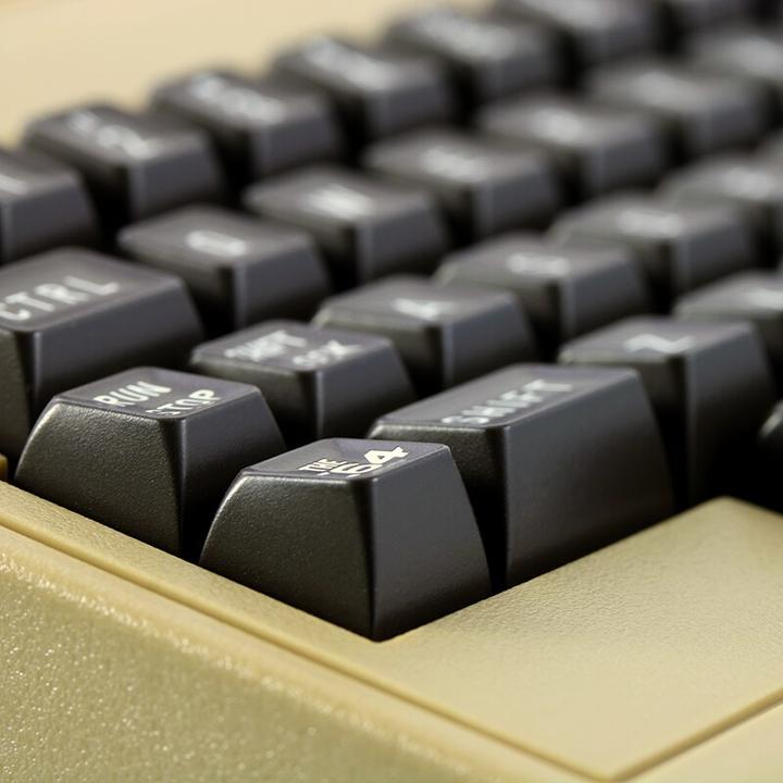 Produktbild Kovebble Commodore 64 Mini