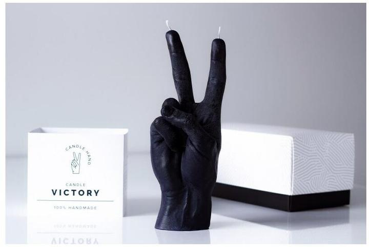Actual product image Candle Hand Victory (1 pcs.)
