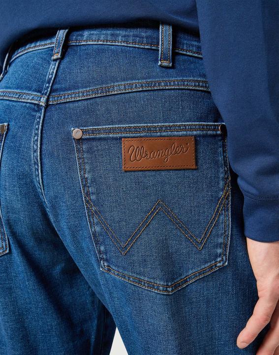 Actual product image Wrangler Frontier jeans (30)