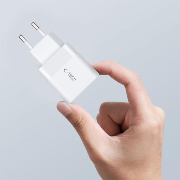 Actual product image Tech-Protect Download 1x USB-A 1x USB-C 3 A (9589046926792) (30 W)