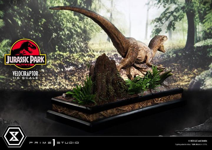 Image du produit Prime 1 Studio Jurassic Park Legacy Museum Collection Velociraptor Attack