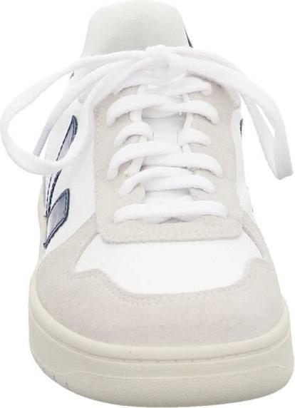 Actual product image Veja V-10 (44)