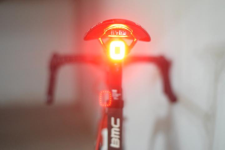 Image du produit Enfitnix Cubelite II Smart Tail Light (30 lm, 30 lm)
