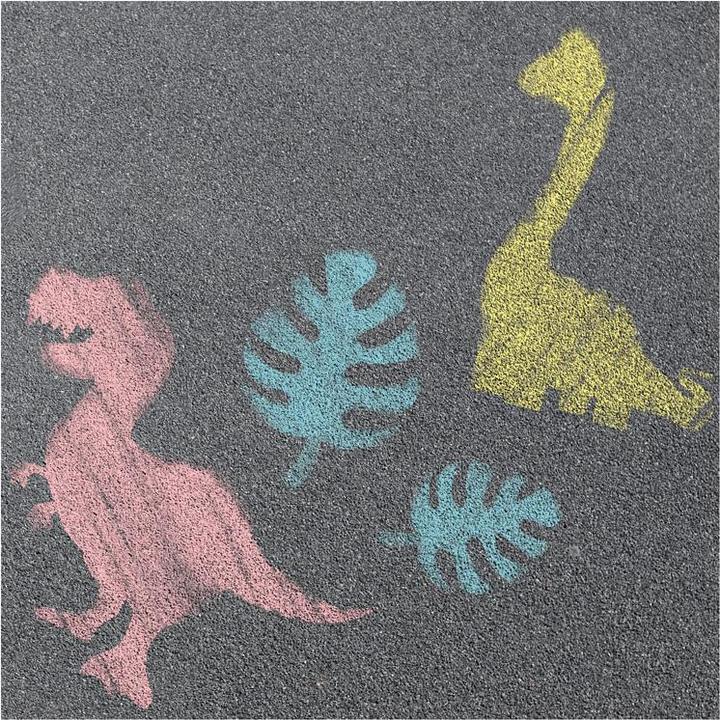 Actual product image Toi-Toys World of Dinosaurs road chalk Dino with templates, 10 pieces.