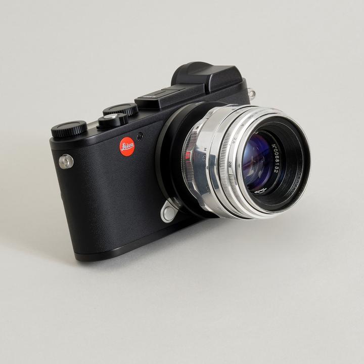 Produktbild Urth Lens Mount Adapter: Compatible with M39 Lens to Leica L Camera Body