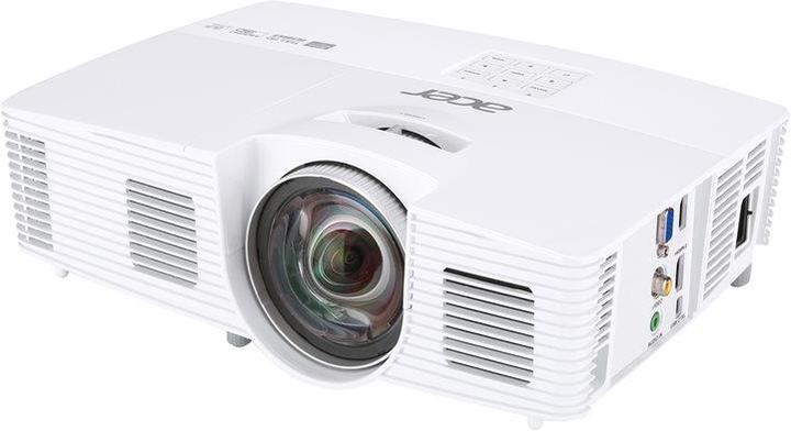 Acer H6517st (Full HD, 3000 lm, 0.5:1)