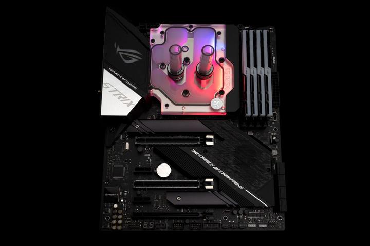Produktbild EKWB EK-Quantenmoment ROG Strix X570-E D-RGB