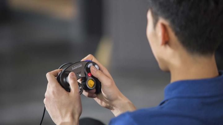 Actual product image Nintendo GameCube Controller Adapter (Switch)