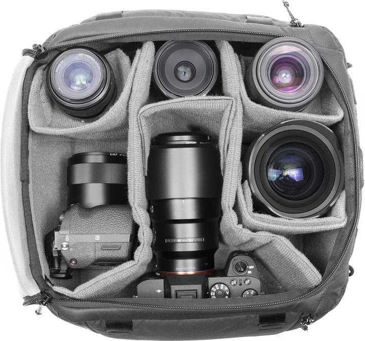 Actual product image Peak Design Camera Cube Medium (Camera inner pocket, 12 l)