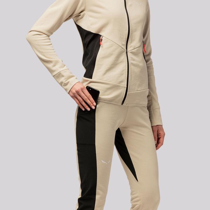 Actual product image Salewa Lavaredo Hemp Train Pants Da (42)