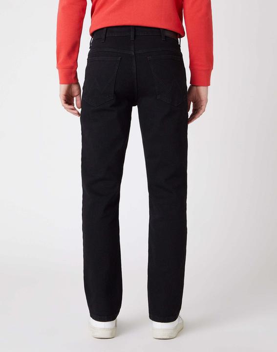 Actual product image Wrangler Authentic Straight (W36/L30)