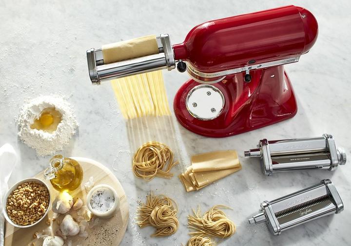Actual product image KitchenAid Three-part noodle attachment