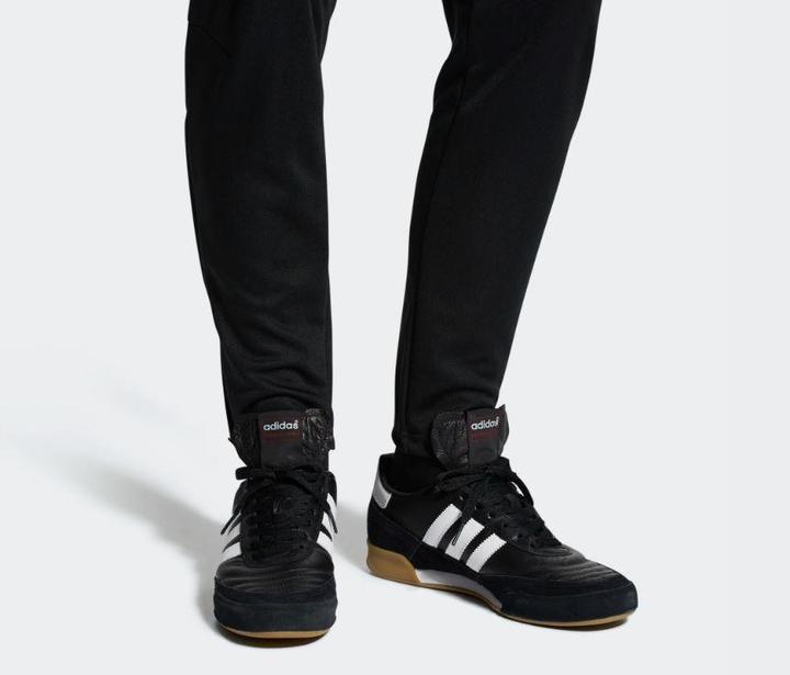 Actual product image adidas Mundial Goal (40)