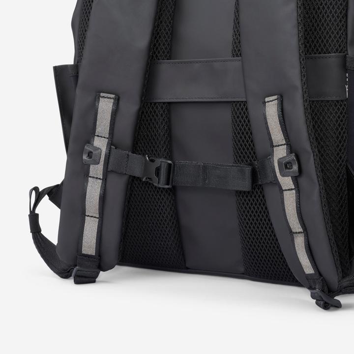 Produktbild Decathlon Rucksack mit Laptopfach wasserabweisend - 15 l (15 l)