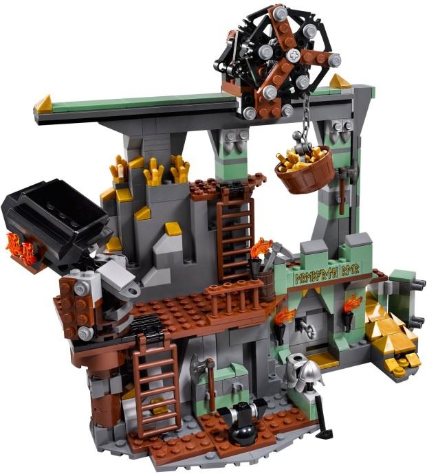 Actual product image LEGO Der Hobbit Der Einsame Berg (79018, LEGO Lord of the Rings)