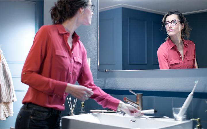 Actual product image Philips Hue Adore base (2400 lm)