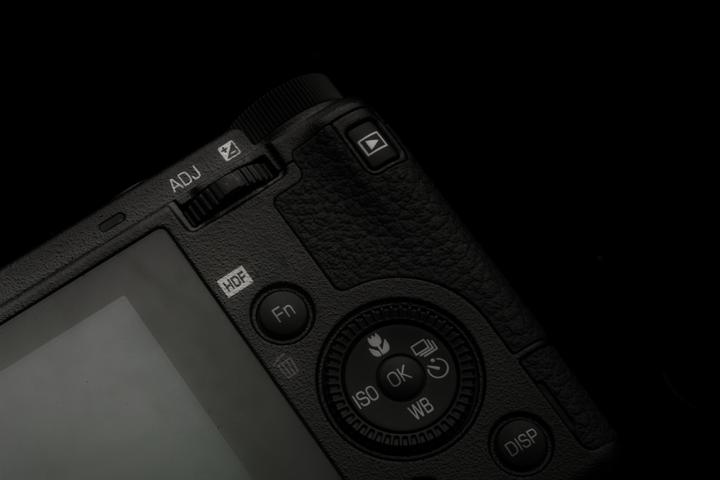 Productafbeelding RICOH Gr Iiix Hdf (40 mm, 24.20 Mpx, APS-C / DX)