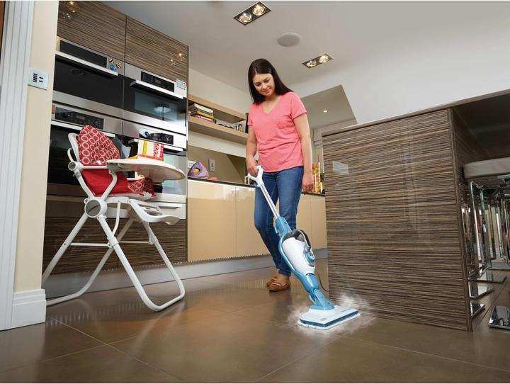 Image du produit Black & Decker Appareil de nettoyage à la vapeur FSMH13151SM 1=15 (3.20 bar, 1300 W)