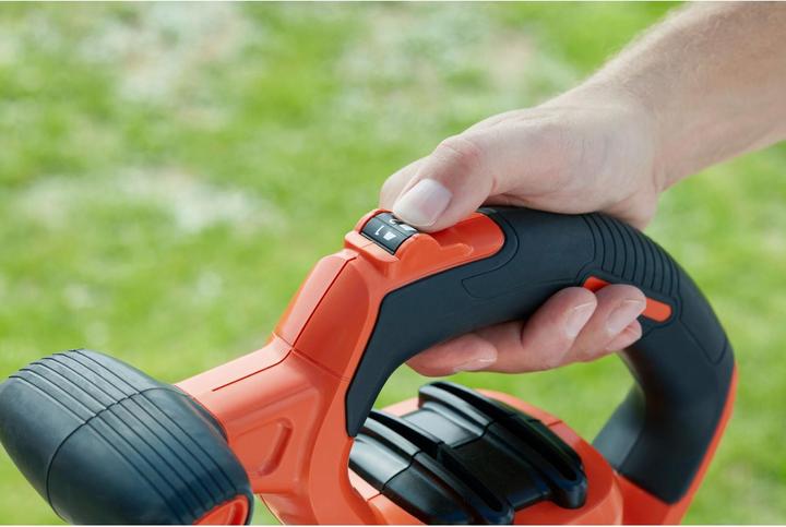 Produktbild Black & Decker BEBLV300-QS (Netzbetrieb, Laubbläser, Laubsauger, Laubsauger-& bläser)