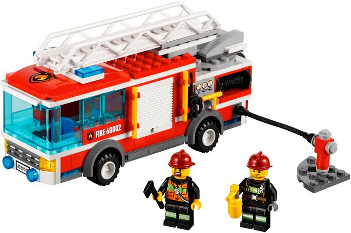 Produktbild LEGO City Feuerwehrfahrzeug (60002, LEGO City)